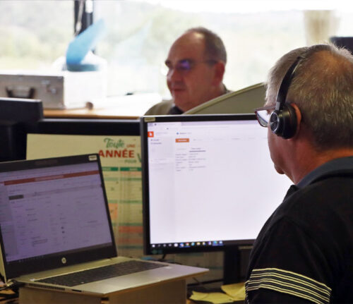 https://www.buchervaslin.com/wp-content/uploads/2023/07/teleassistance-petit-e1781005874988.jpg
